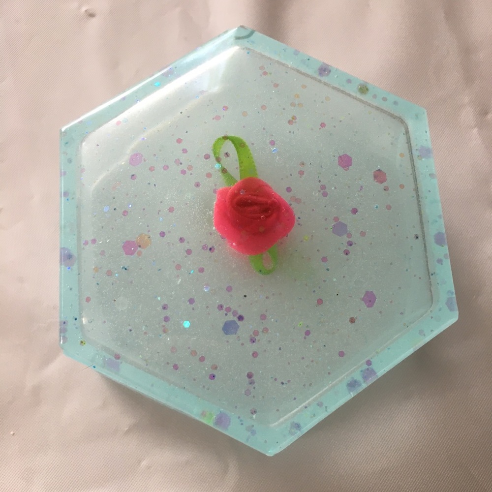 Glow in the dark Box